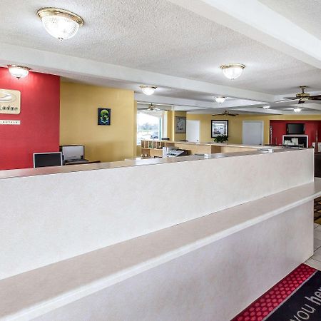 Econo Lodge Byron Eksteriør billede