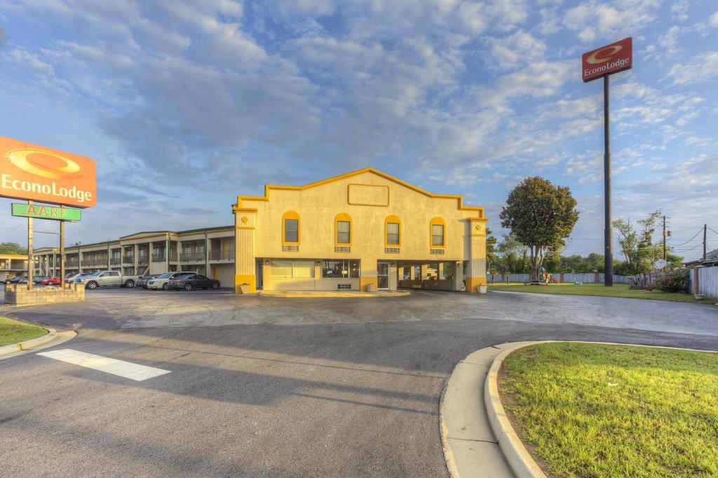 Econo Lodge Byron Eksteriør billede