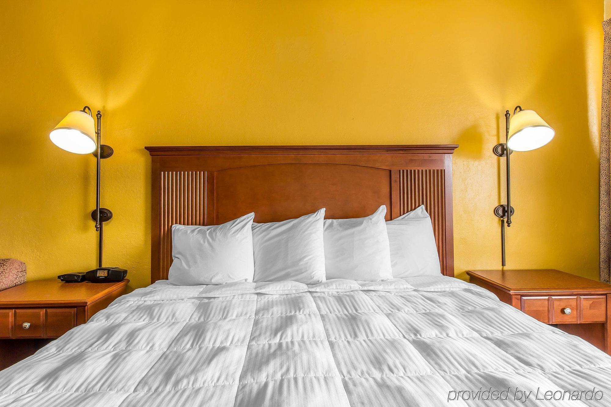 Econo Lodge Byron Eksteriør billede