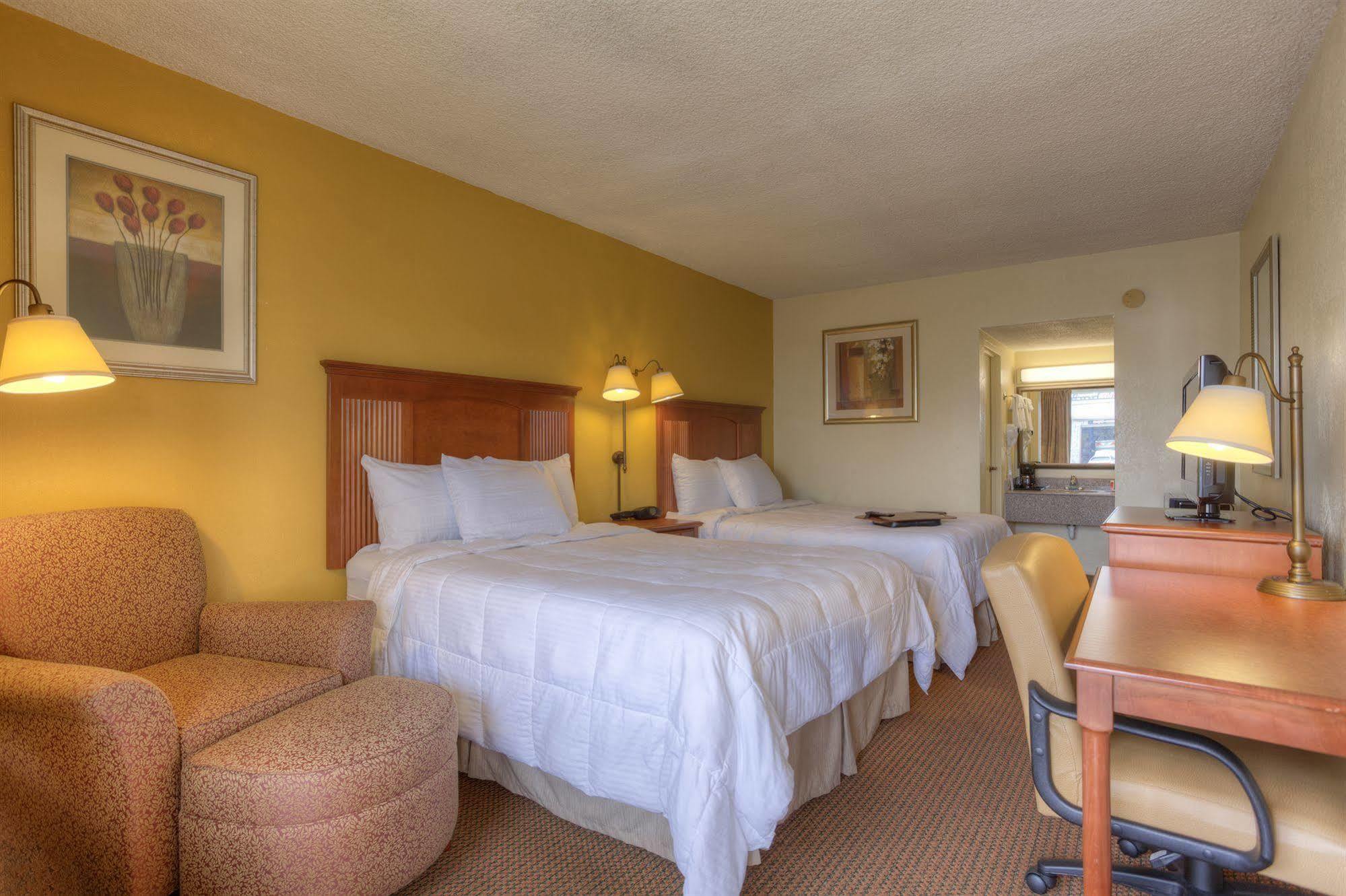 Econo Lodge Byron Eksteriør billede