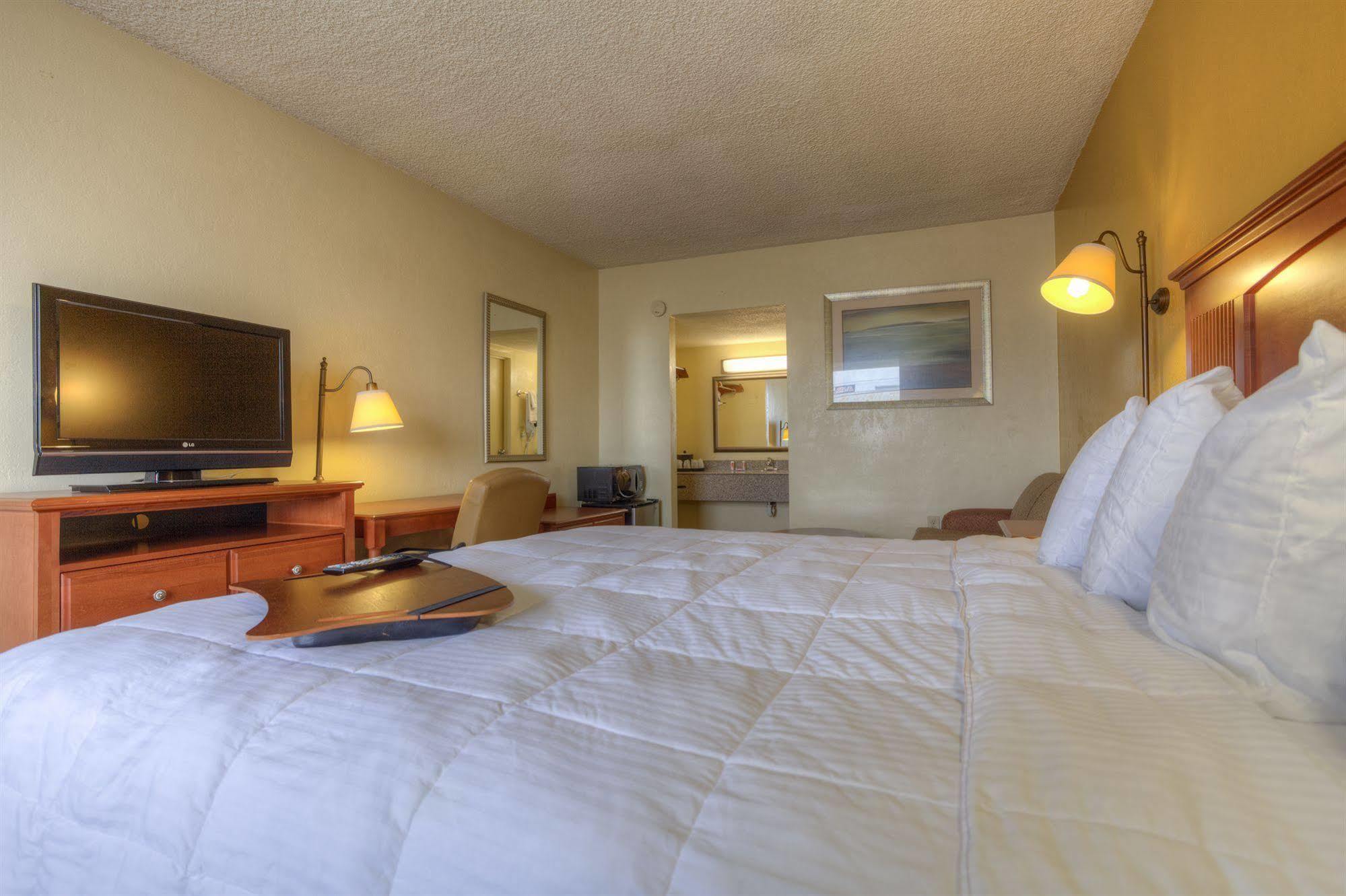 Econo Lodge Byron Eksteriør billede